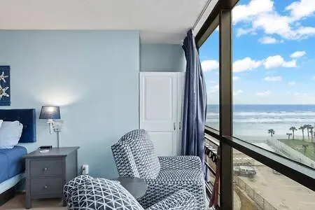 بيت للعطل Oceanside Inn 603 - Affordable Studio With King Bed, Partial Ocean Views, Pool دايتونا بيتش