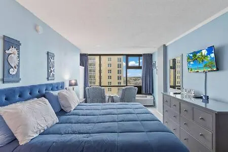 Oceanside Inn 603 - Affordable Studio With King Bed, Partial Ocean Views, Pool دايتونا بيتش 0*,  الولايات المتحدة الأمريكية